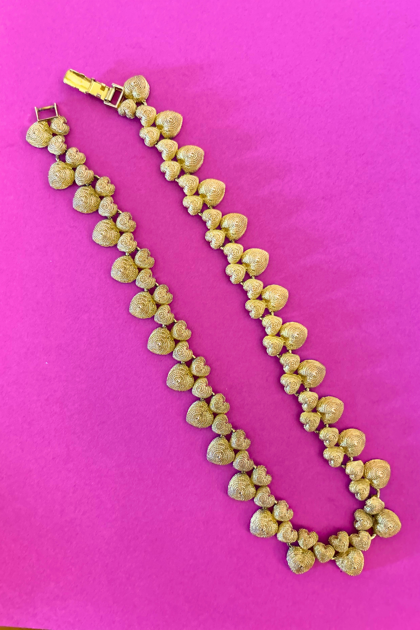 Collier doré coeurs