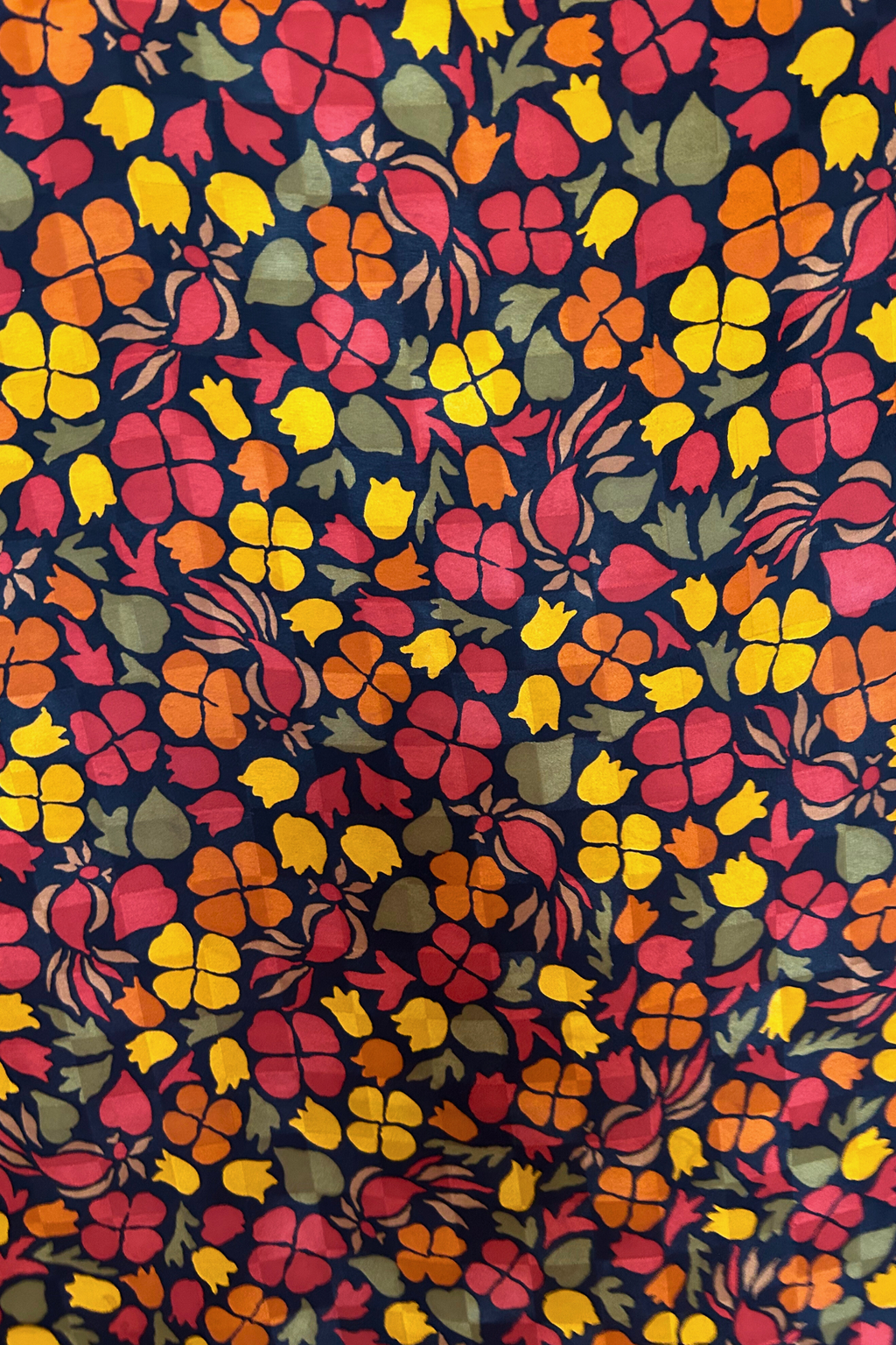 Foulard en soie Carita