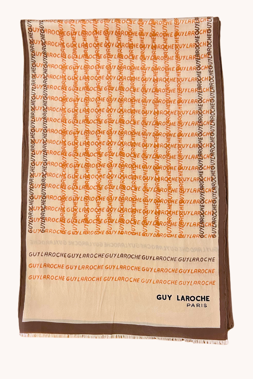 Foulard en soie Guy Laroche